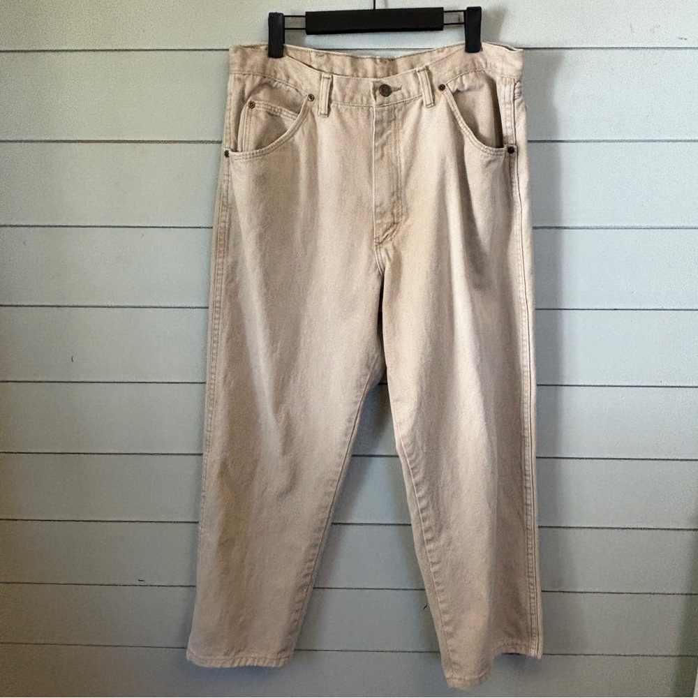 Wrangler cream colored‎ jeans women’s size 36X30